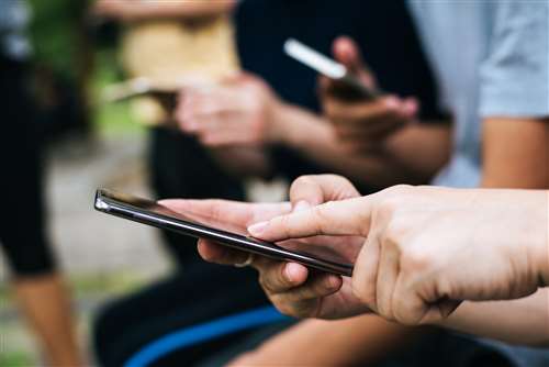 mobile, la soglia dei 200 gb diventa il nuovo standard sotto i 10 euro? analisi delle promozioni